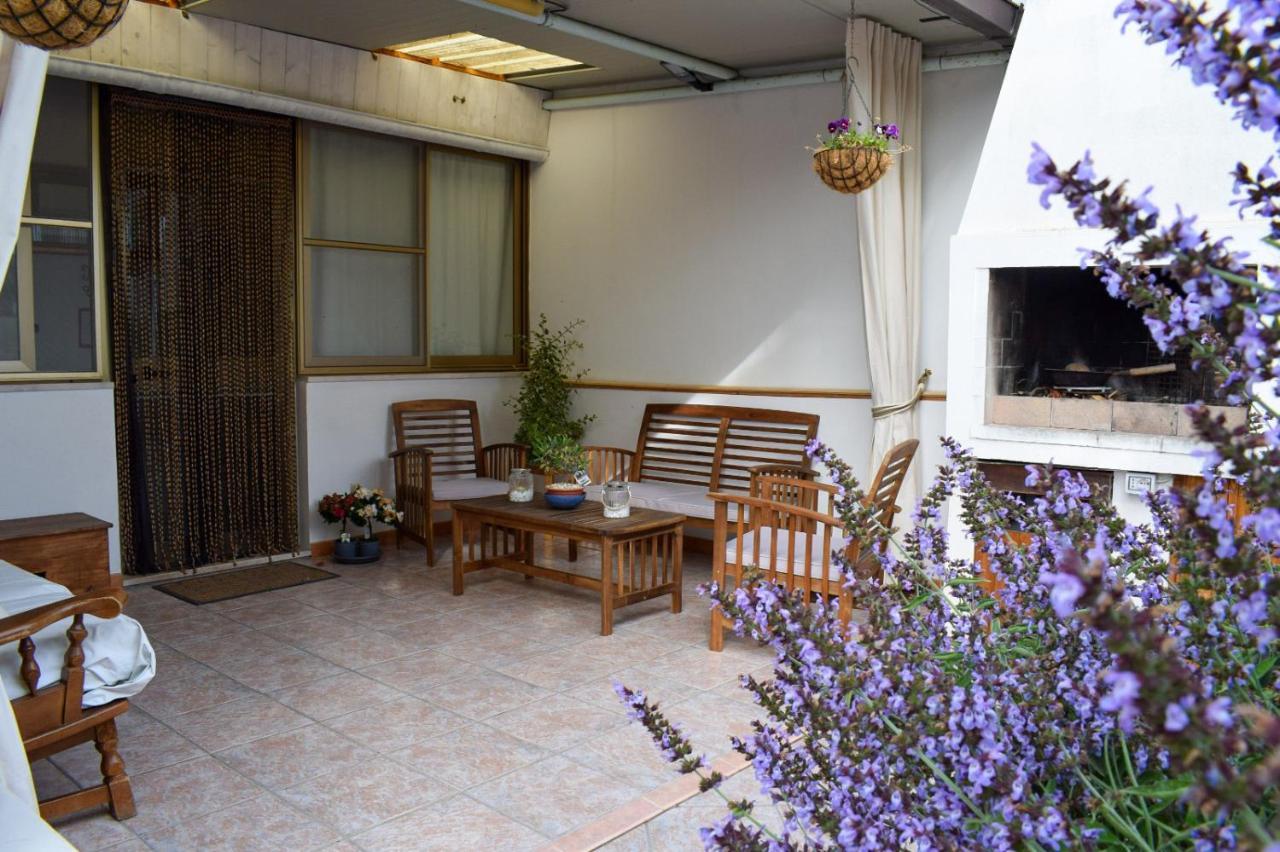 La Casa Del Carrubo Βίλα Κάλιαρι Εξωτερικό φωτογραφία